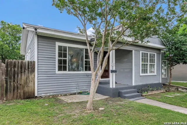 218 Avalon St, San Antonio, TX 78213 - #3