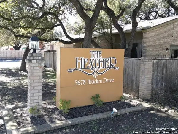 3678 Hidden Dr #901, San Antonio, TX 78217