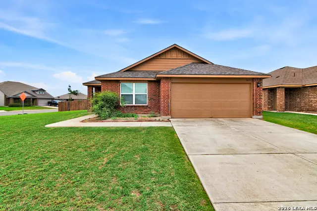 1437 Birmingham, Seguin, TX 78155 - #1