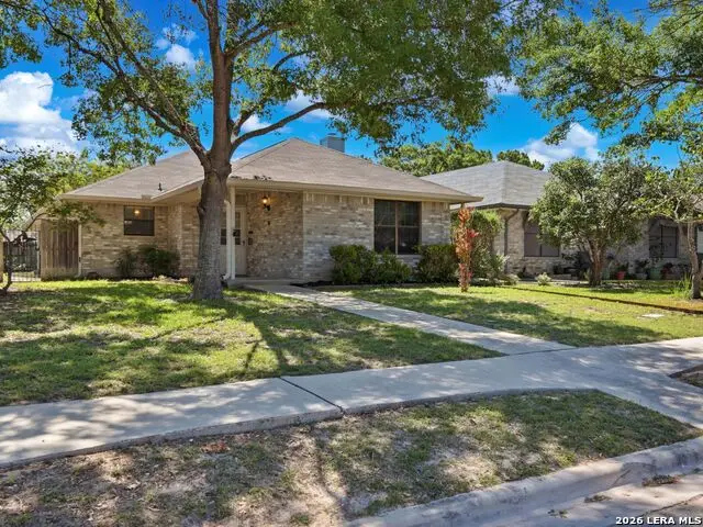 526 Riverside Dr, New Braunfels, TX 78130 - #2