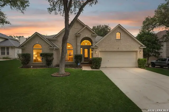 229 Oak Creek Dr, Cibolo, TX 78108 - #1