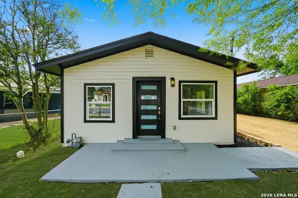 1604 Calle Valencia, San Antonio, TX 78237