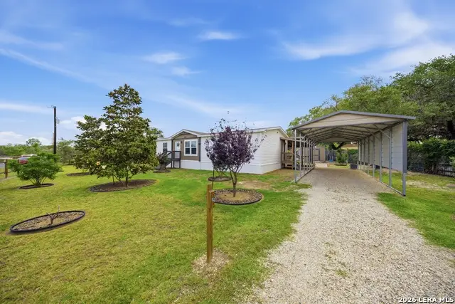 22718 Gold Gap St, Elmendorf, TX 78112 - #2