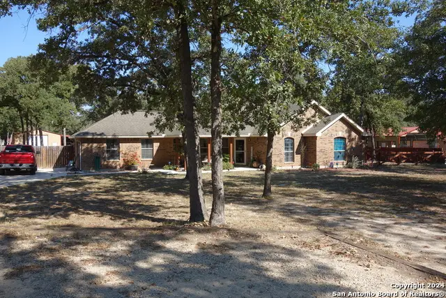 139 Champions Blvd, La Vernia, TX 78121 - #2