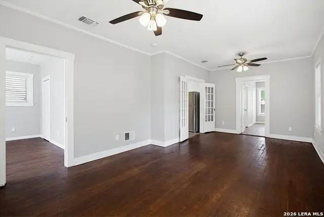 435 E Gerald Ave, San Antonio, TX 78214 - #3
