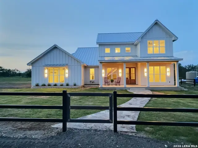 1230 Old Pearsall Rd, Jourdanton, TX 78026 - #1