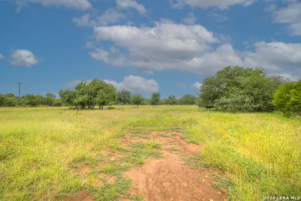 1475 Purgatory, New Braunfels, TX 78132
