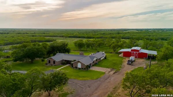 580 Fm 1332, Jourdanton, TX 78026