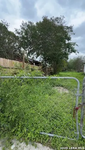 1434 E Chavaneaux, San Antonio, TX 78214 - #3