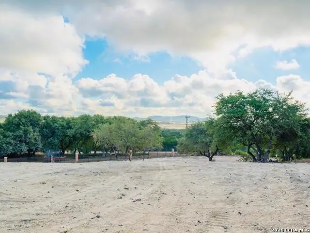 1 Westminster Ct, San Antonio, TX 78257 - #2