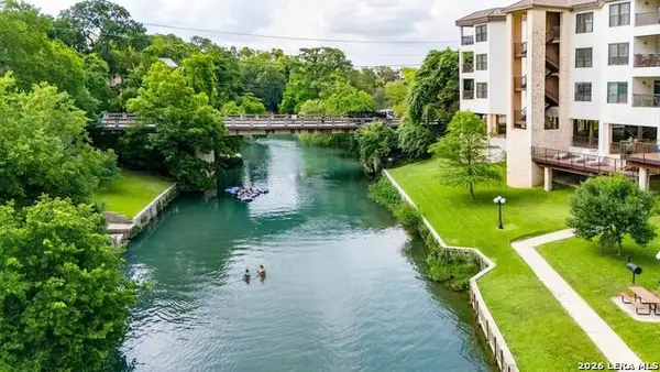401 W Lincoln St #APT A115, New Braunfels, TX 78130