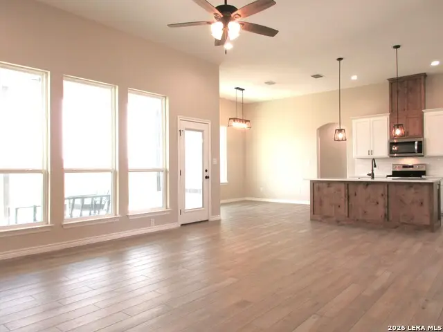 508 Alta Vista Dr, Pleasanton, TX 78064 - #2