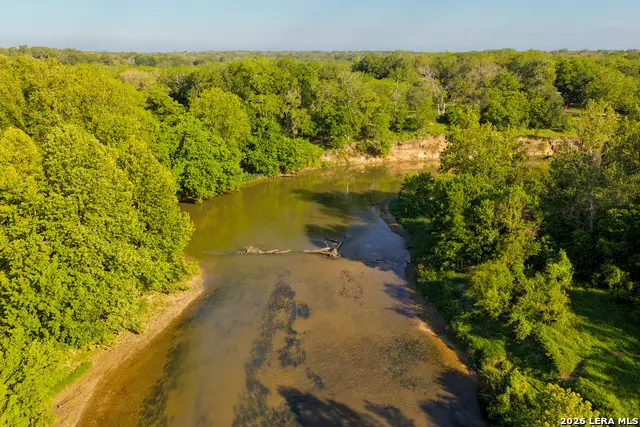 279 Fermin Ln, Seguin, TX 78155 - #2