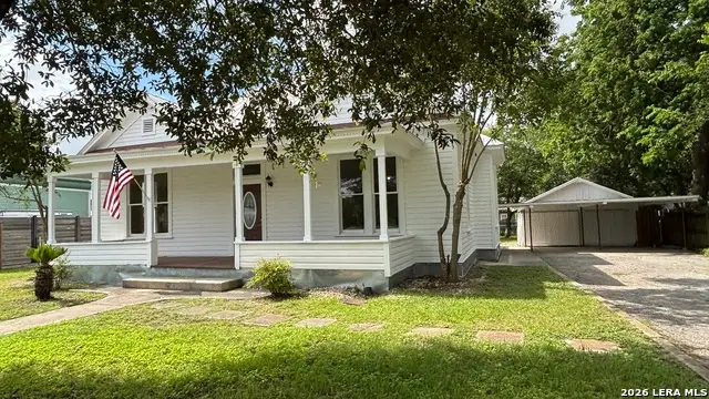 227 E College St, Seguin, TX 78155 - #1
