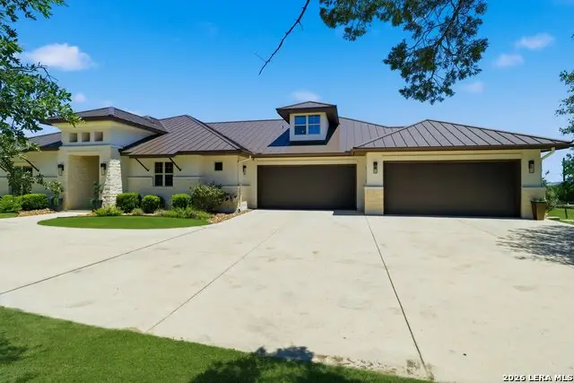 643 Menger Spgs, Boerne, TX 78006 - #2