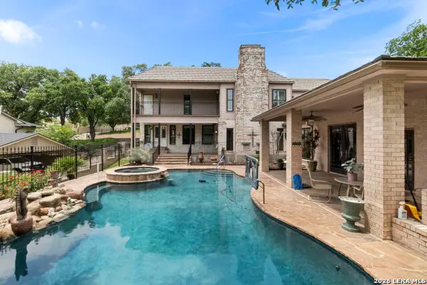 4015 Fawnridge Dr, San Antonio, TX 78229