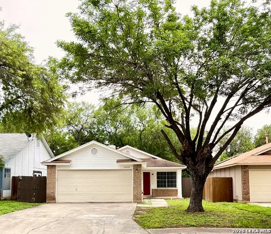 10040 Woodtrail, San Antonio, TX 78250