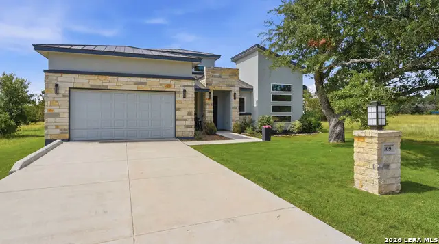 109 Cap Rock, Horseshoe Bay, TX 78657 - #1