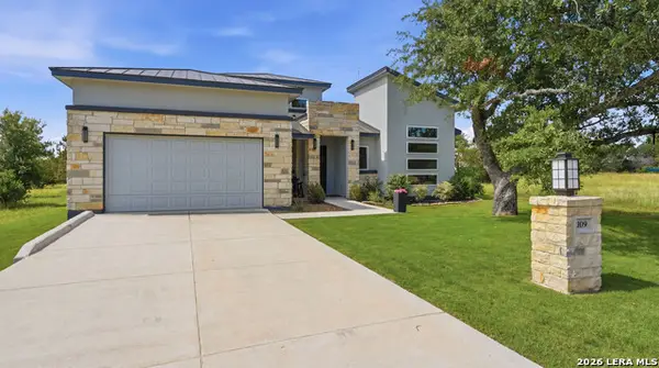 109 Cap Rock, Horseshoe Bay, TX 78657