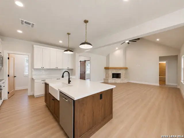 120 Ash Pkwy, La Vernia, TX 78121 - #3