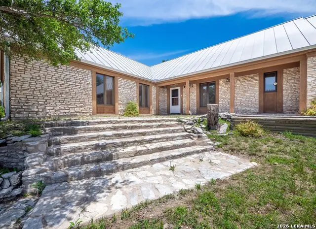 333 Secret Valley Dr, Kerrville, TX 78028 - #3