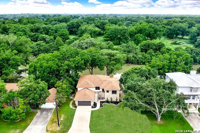 48 River Oak Dr, Seguin, TX 78155 - #3