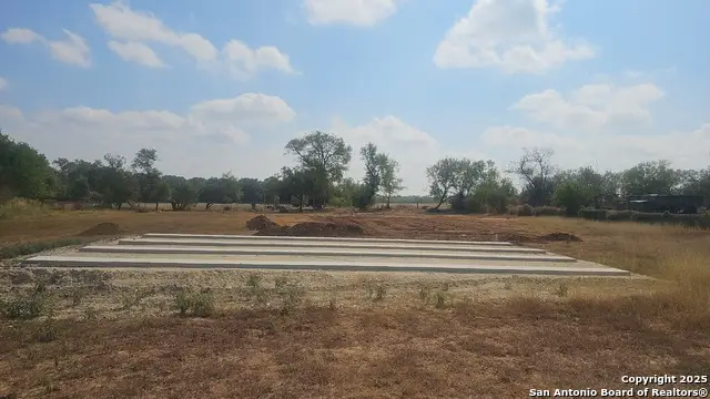 18000 Wisdom Rd, Lytle, TX 78052 - #2