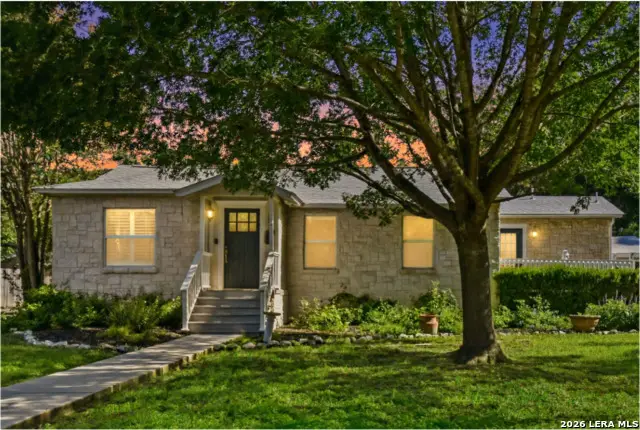265 E Oakview Pl, Alamo Heights, TX 78209 - #1
