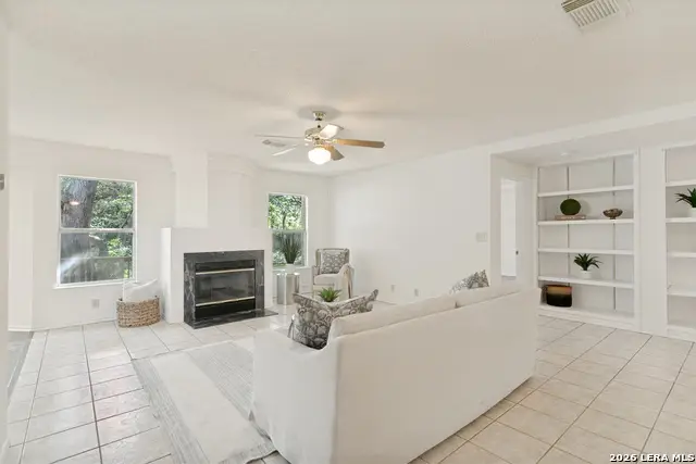 14206 Emerald Hill Dr, San Antonio, TX 78231 - #2