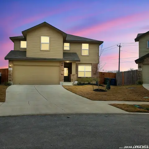 8062 Halo Cir, San Antonio, TX 78252