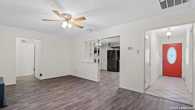524 Marilyn Dr, Schertz, TX 78154 - #3