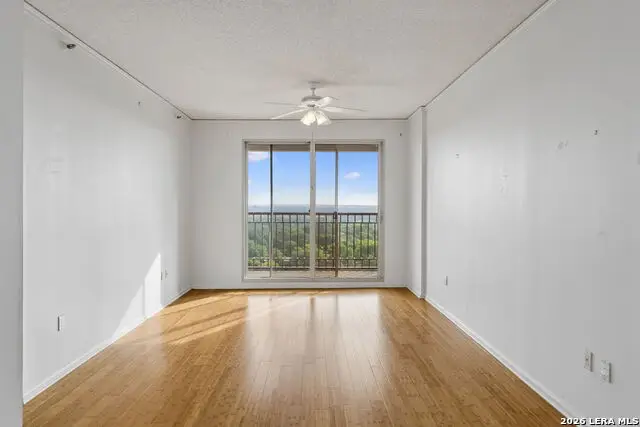1 Towers Park Ln #1202, San Antonio, TX 78209 - #2