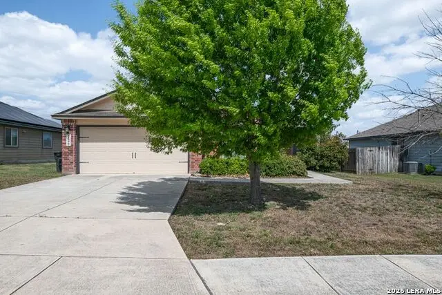2499 Diamondback Trl, New Braunfels, TX 78130 - #1
