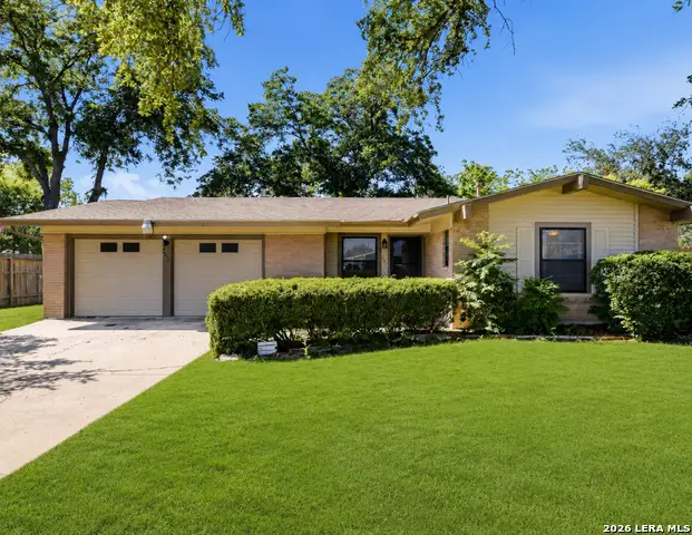 425 E Wright Blvd, Universal City, TX 78148 - #1