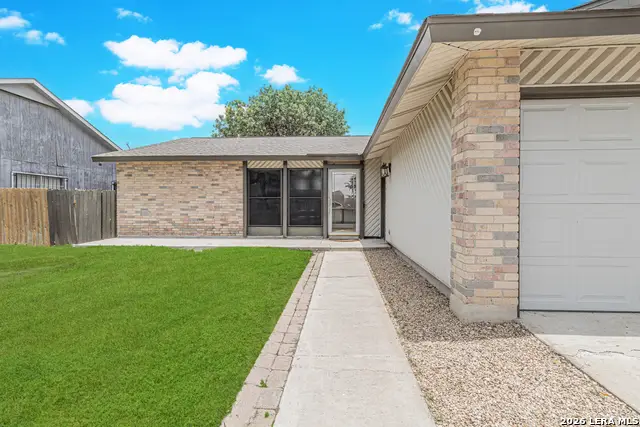 6039 Whispering Lake St, San Antonio, TX 78222 - #3
