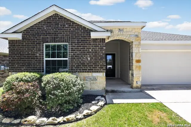 1051 Raceland, San Antonio, TX 78245 - #1