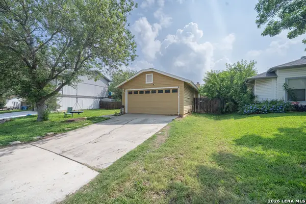 9715 Sugarloaf Dr, San Antonio, TX 78245