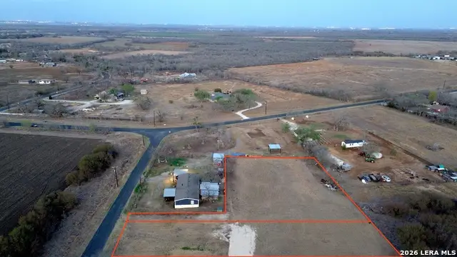 11446 Hollowell Rd, Atascosa, TX 78002 - #3