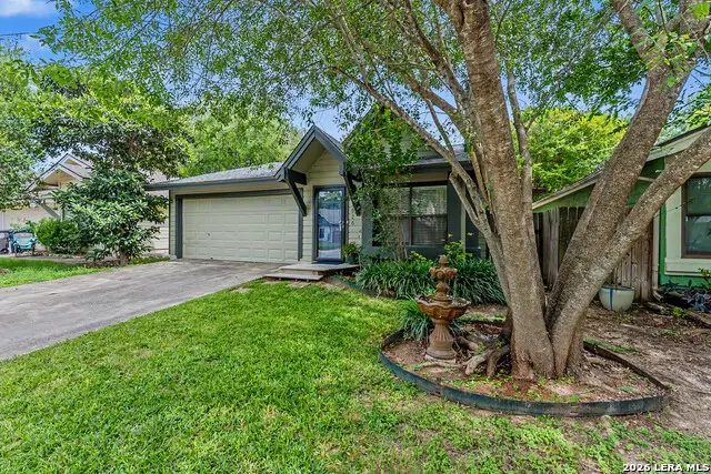 3926 Chimney Springs Dr, San Antonio, TX 78247 - #2