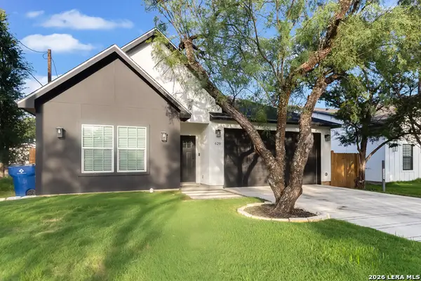 629 Aspen Ln, Cottonwood Shores, TX 78657