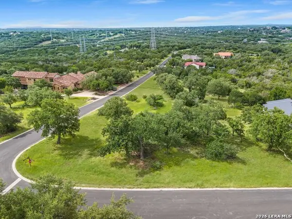 202 Hi Ridge Rd, Horseshoe Bay, TX 78657