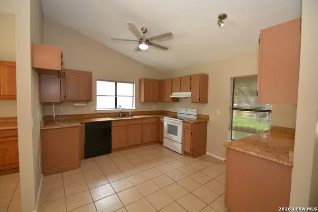 4726 Barhill St, San Antonio, TX 78217 - #3