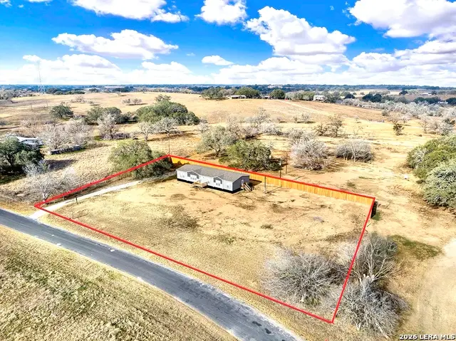 112 County Road 158, Floresville, TX 78114 - #3