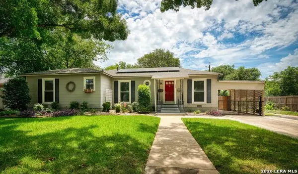 108 Chevy Chase Dr, San Antonio, TX 78209