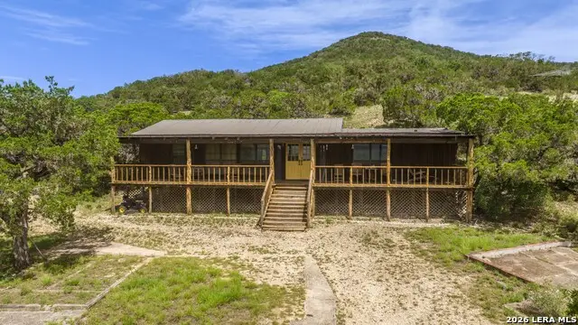 447 Blesssing Lane, Utopia, TX 78884 - #1
