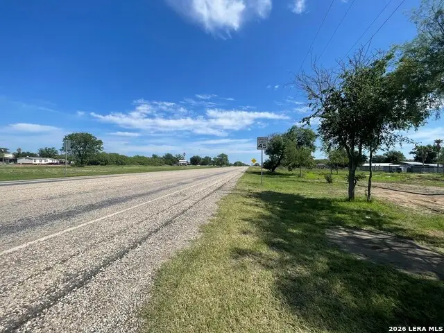 HWY 83 Benson, La Pryor, TX 78872 - #2