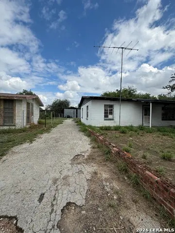 784 Colorado, Eagle Pass, TX 78852 - #2