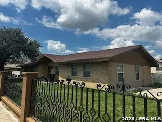 1203 N Bibb Ave, Eagle Pass, TX 78852 - #3