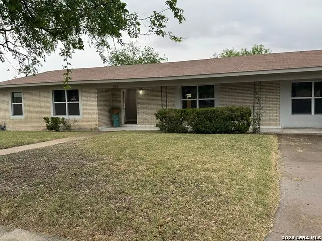 956 Guadalajara, Eagle Pass, TX 78852 - #2