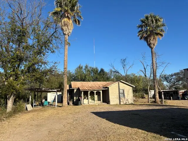 20214 N Us Hwy 277, Quemado, TX 78877 - #2